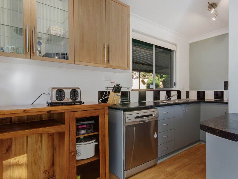 34 Chisham Avenue, Parmelia WA 6167
