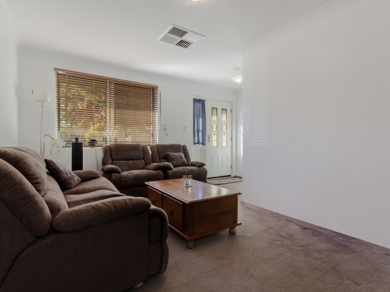 34 Chisham Avenue, Parmelia WA 6167