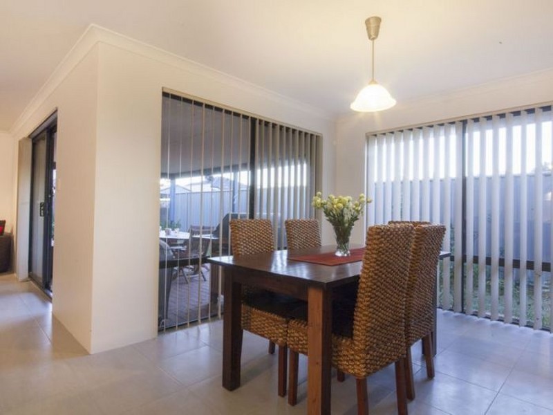 10 Oatlands Vista, Wellard WA 6170