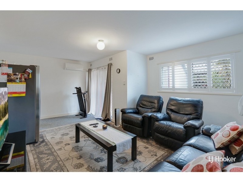 Unit 4/21 Disney Road, Parmelia WA 6167