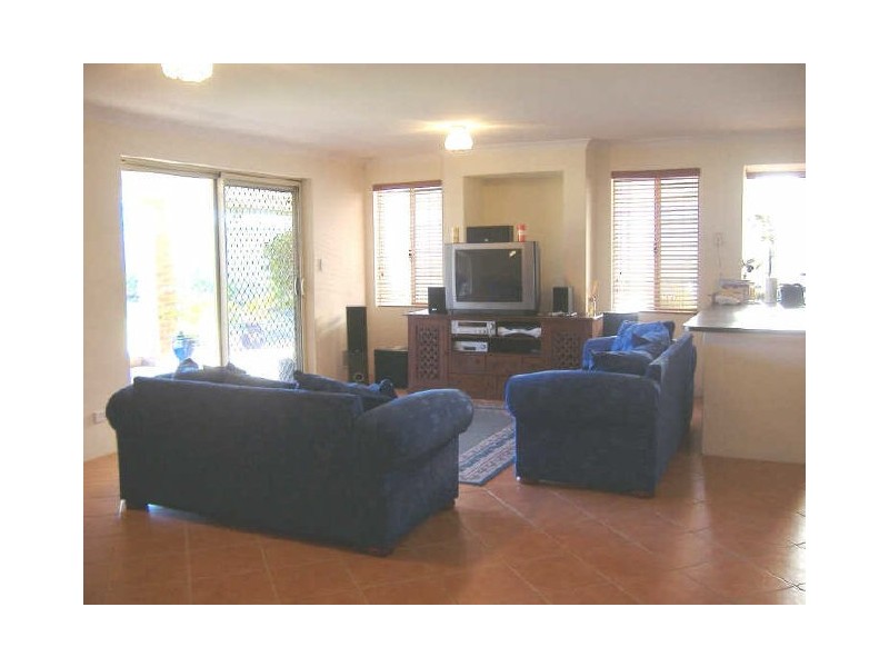 11 Yelka Way, Bertram WA 6167