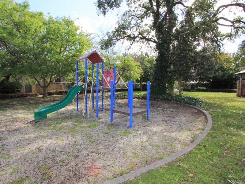 Unit 9/2 Pengilly Rd, Orelia WA 6167