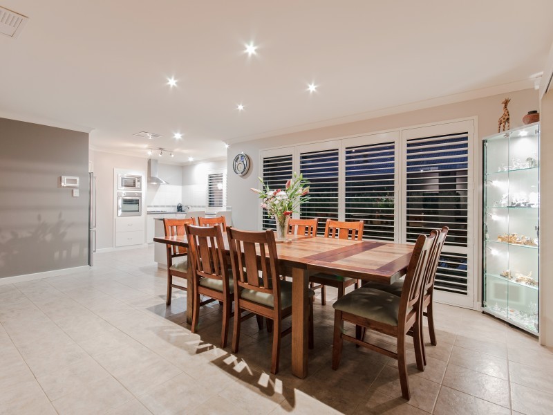 10 Addingham Crescent, Bertram WA 6167