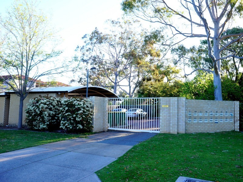 Unit 22/2 Pengilly Road, Orelia WA 6167