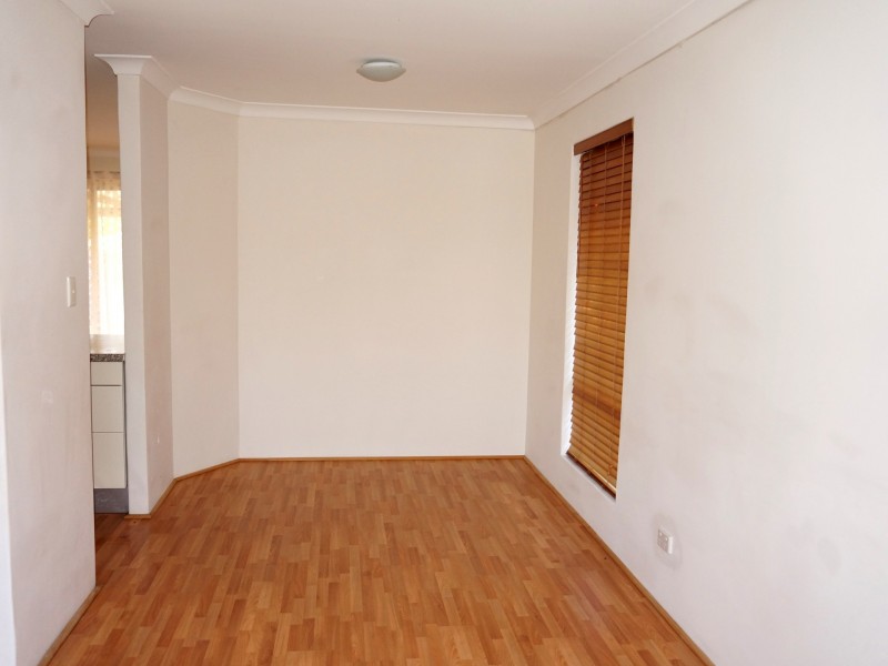 1 Joiner Place, Parmelia WA 6167