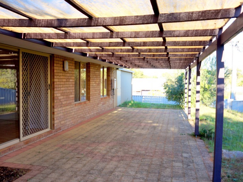 1 Joiner Place, Parmelia WA 6167