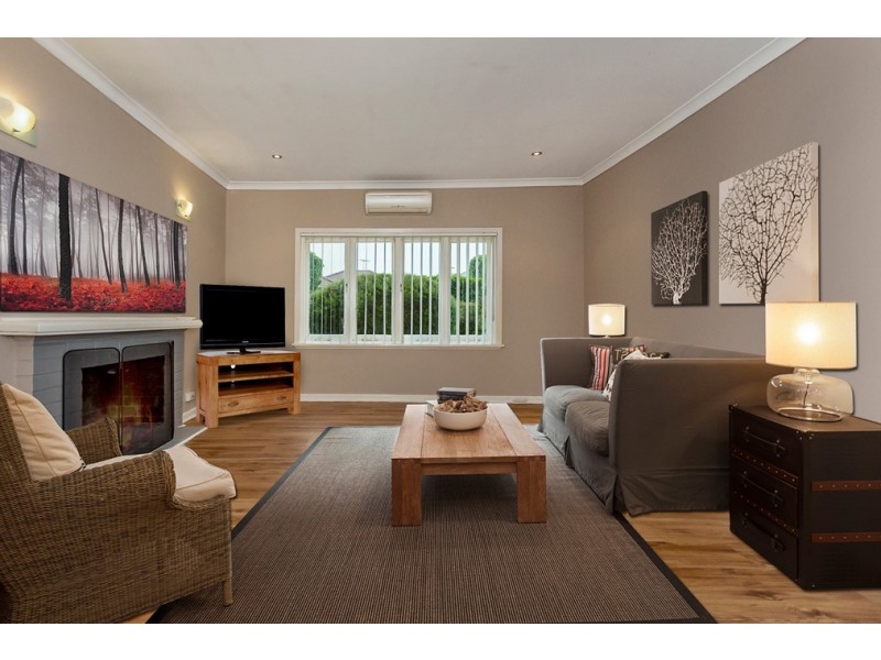 66 Pace Road, Medina WA 6167