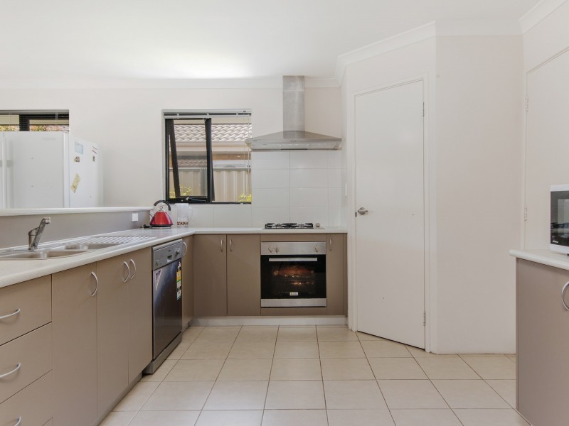 35 Wanstead Vista, Bertram WA 6167