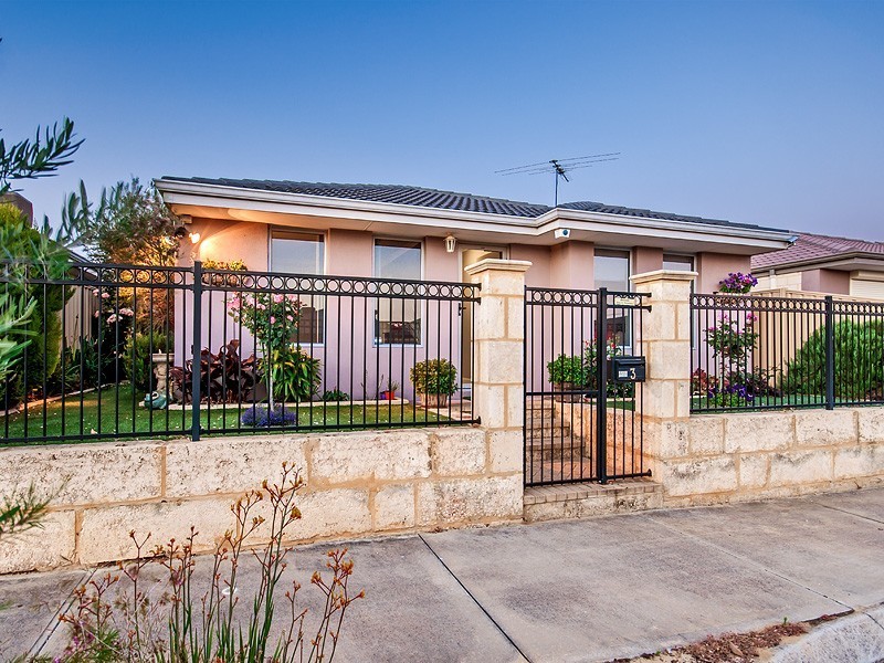 3 Antrim Way, Bertram WA 6167