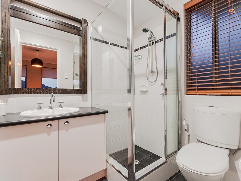 3 Antrim Way, Bertram WA 6167