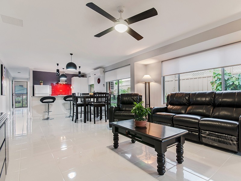 3 Antrim Way, Bertram WA 6167