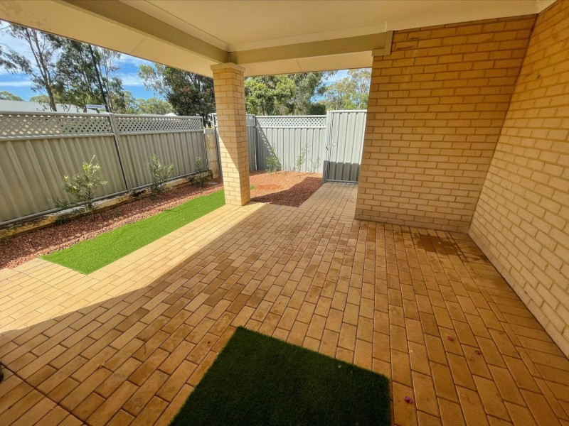 1 Oatlands Vista, Wellard WA 6170