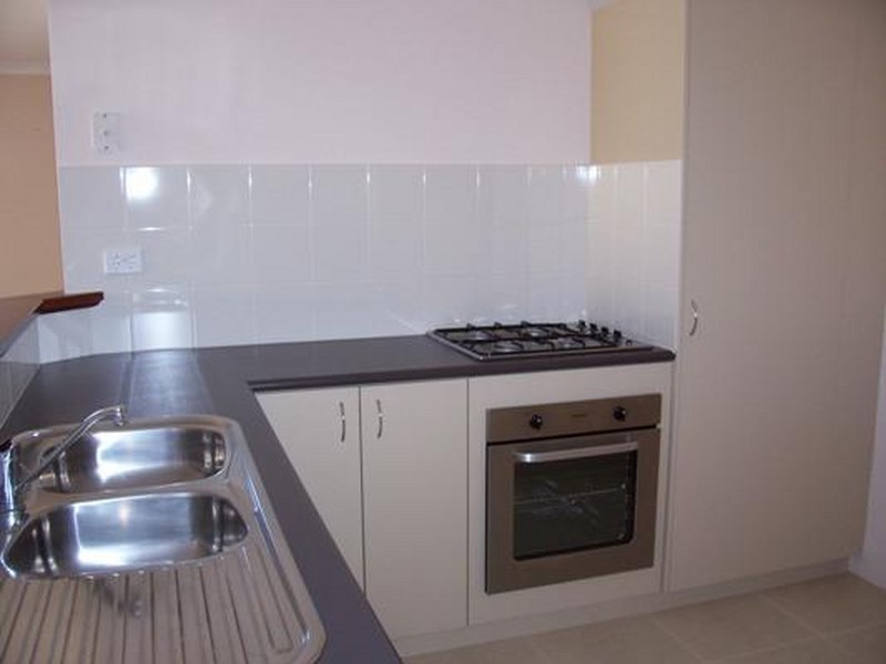 11 Parkfield Boulevard, Bertram WA 6167