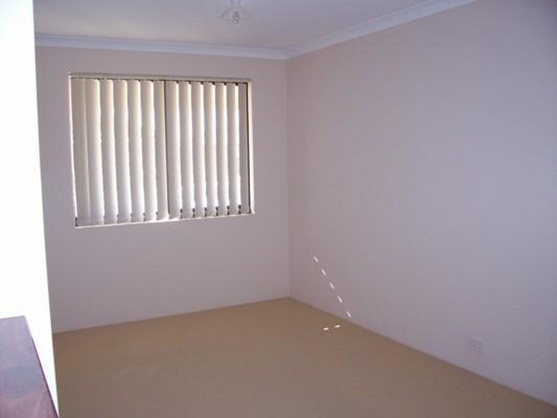 11 Parkfield Boulevard, Bertram WA 6167