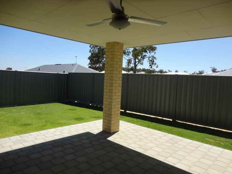 12 Ebrington Road, Wellard WA 6170