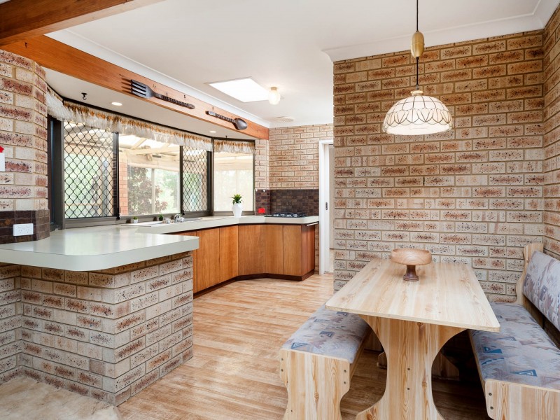 5 Caspian Mews, Waikiki WA 6169