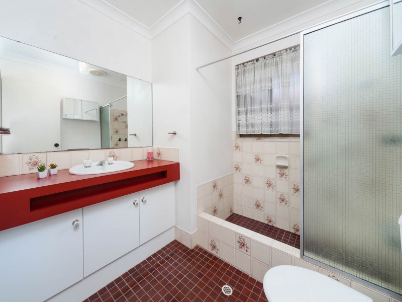 5 Caspian Mews, Waikiki WA 6169