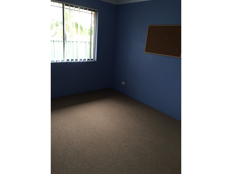 34 Munday Way, Medina WA 6167