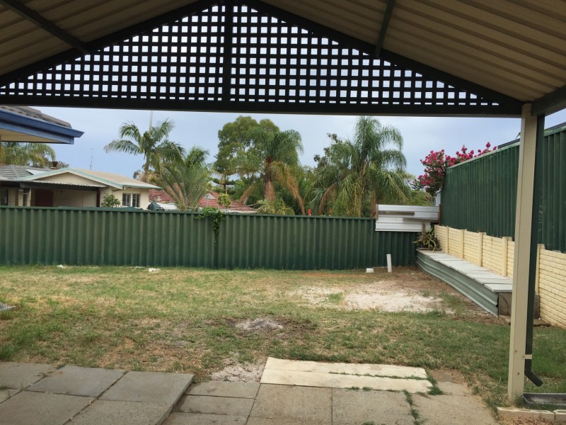 34 Munday Way, Medina WA 6167