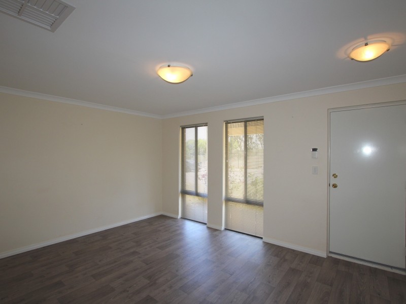 26 Abingdon Crescent, Wellard WA 6170