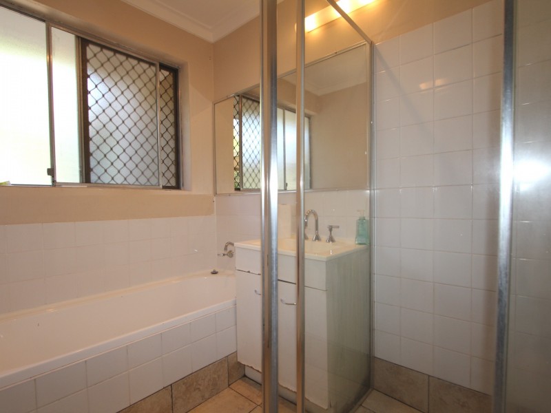 8 Pudney Place, Orelia WA 6167