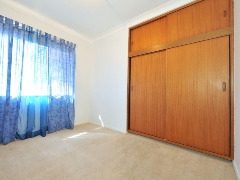 30 Adamson Road, Parmelia WA 6167