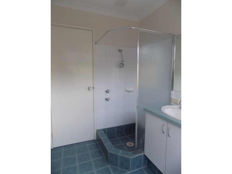 15 Warrior Pass, Bertram WA 6167