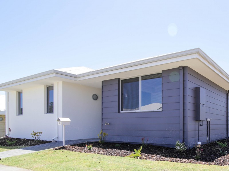 13 Bynder Lane, Medina WA 6167