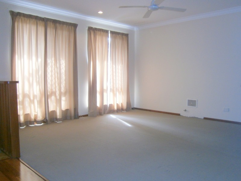50 Adamson Road, Parmelia WA 6167