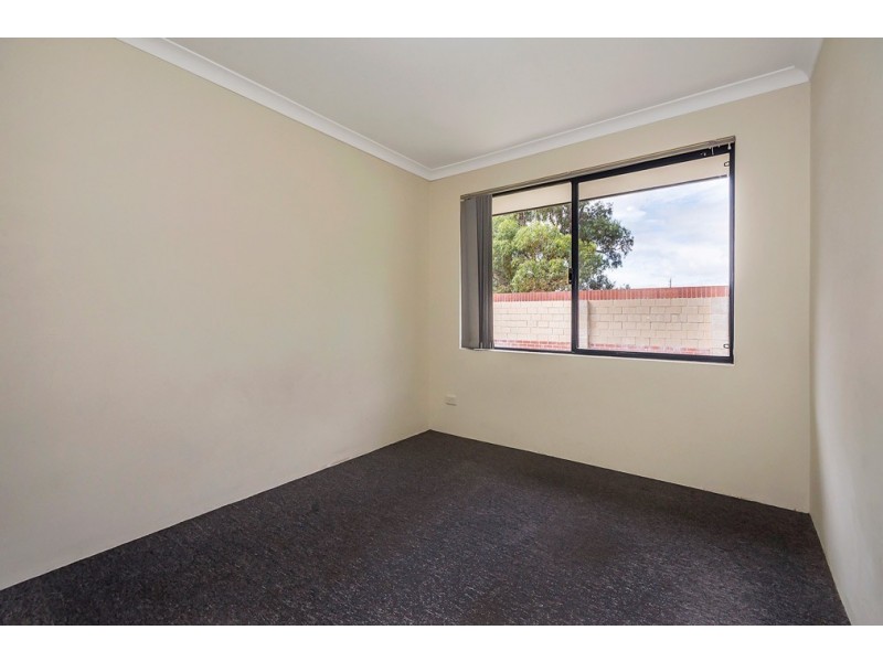 38 Wittecarra Crescent, Port Kennedy WA 6172