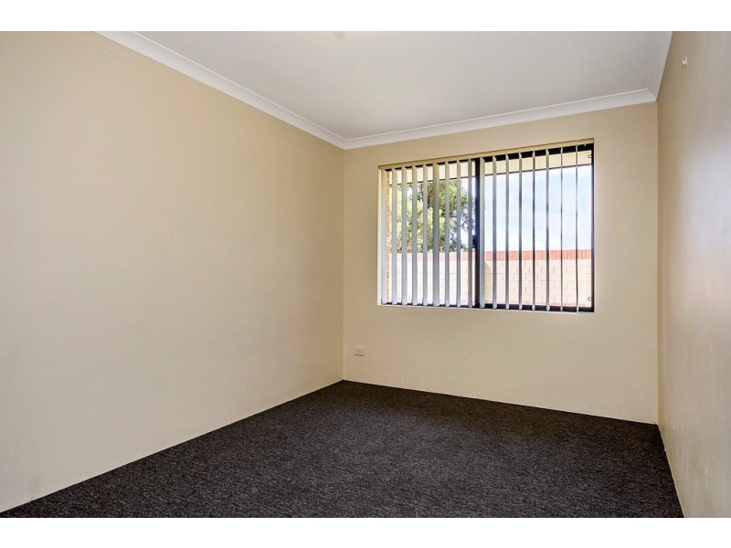 38 Wittecarra Crescent, Port Kennedy WA 6172