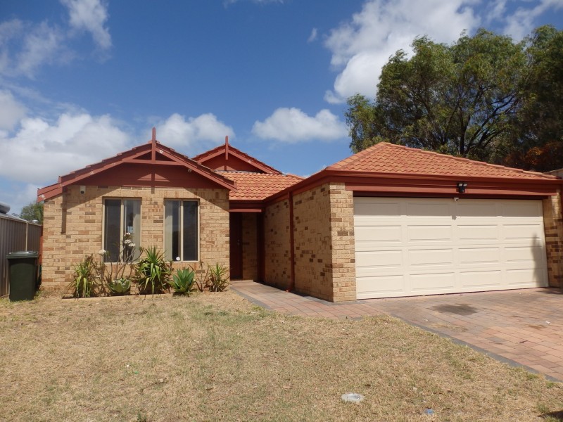11 Gorman Place, Calista WA 6167