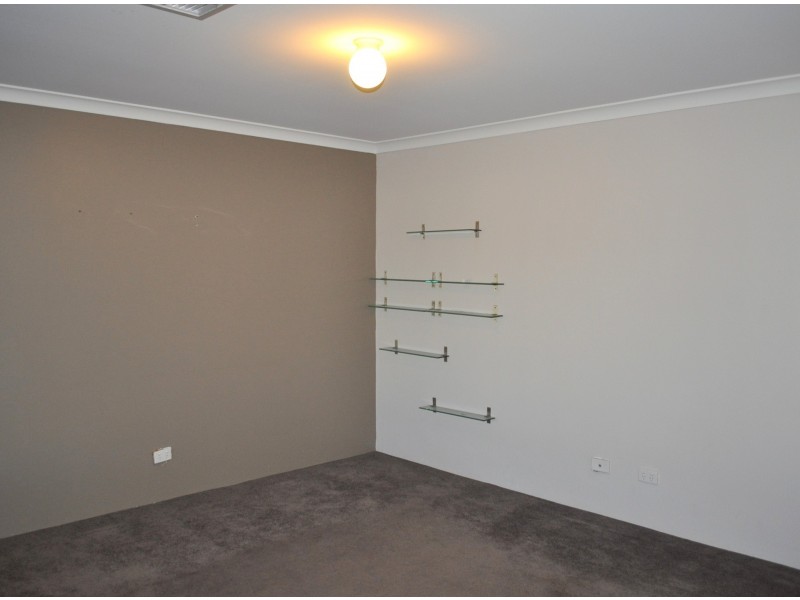 1 Yoorn Way, Bertram WA 6167