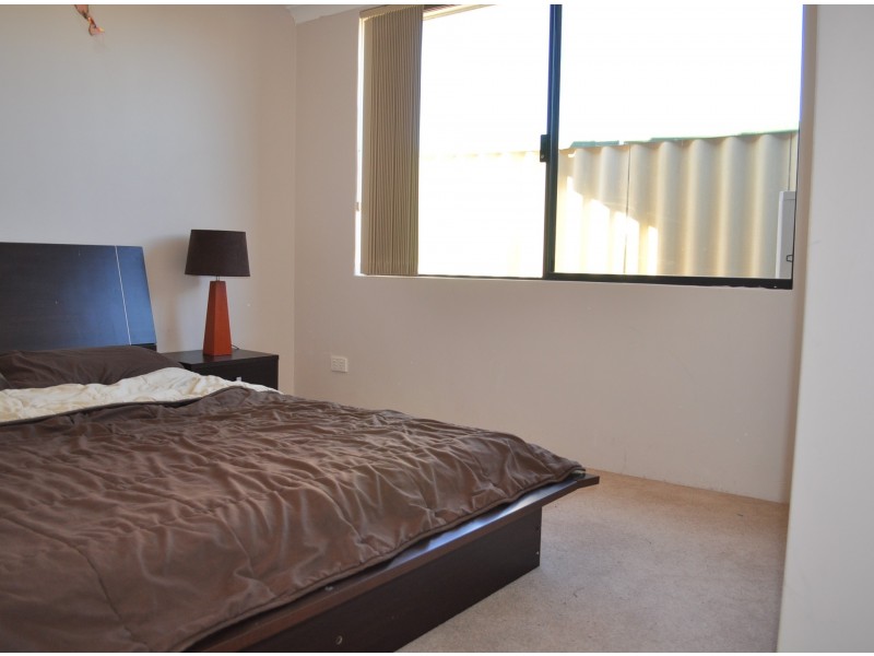 1 Yoorn Way, Bertram WA 6167