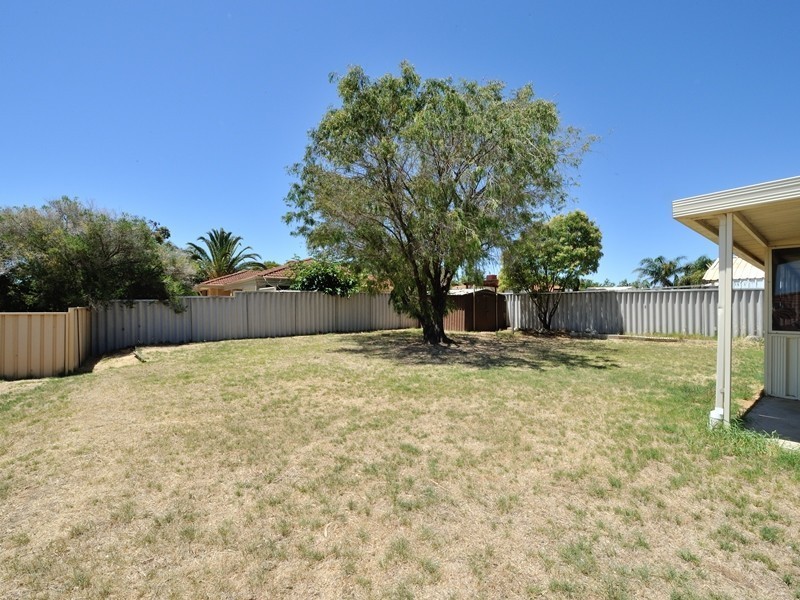 15 Dalrymple Drive, Leda WA 6170