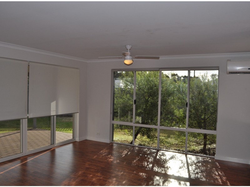 14 Glastonbury Street, Leda WA 6170