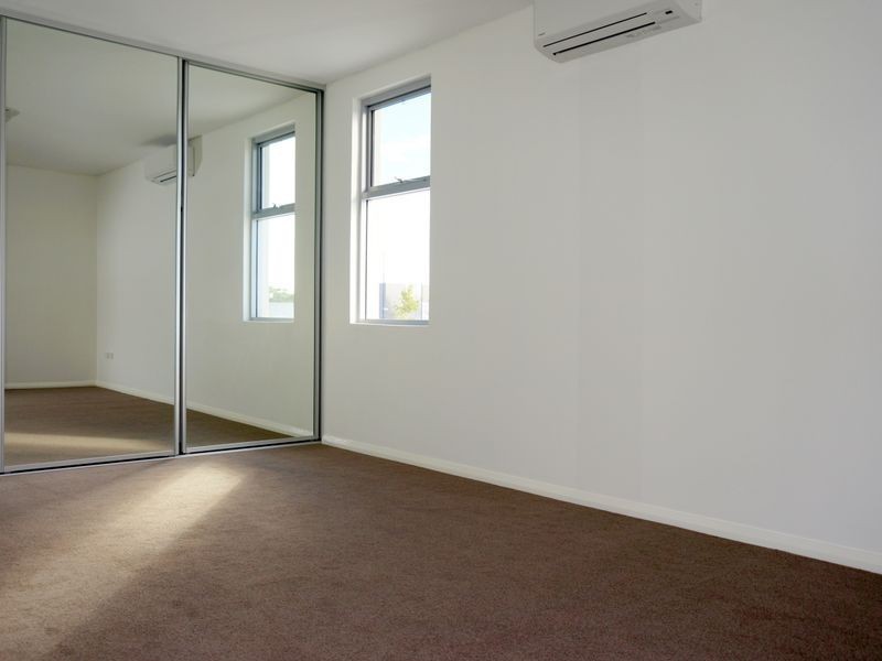 Unit 28/30 Lambeth Circle, Wellard WA 6170