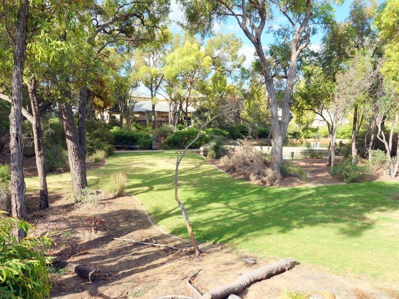 Unit 28/30 Lambeth Circle, Wellard WA 6170