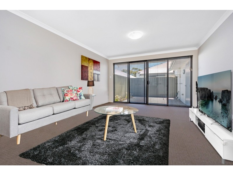 13 Bynder Lane, Medina WA 6167