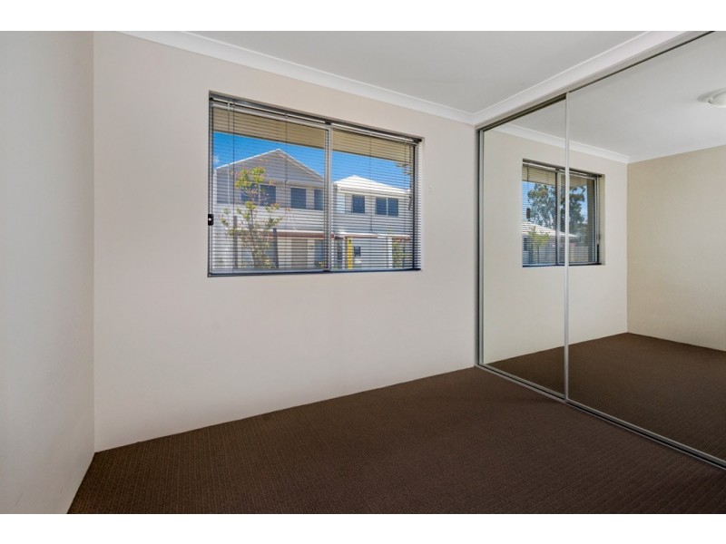 13 Bynder Lane, Medina WA 6167