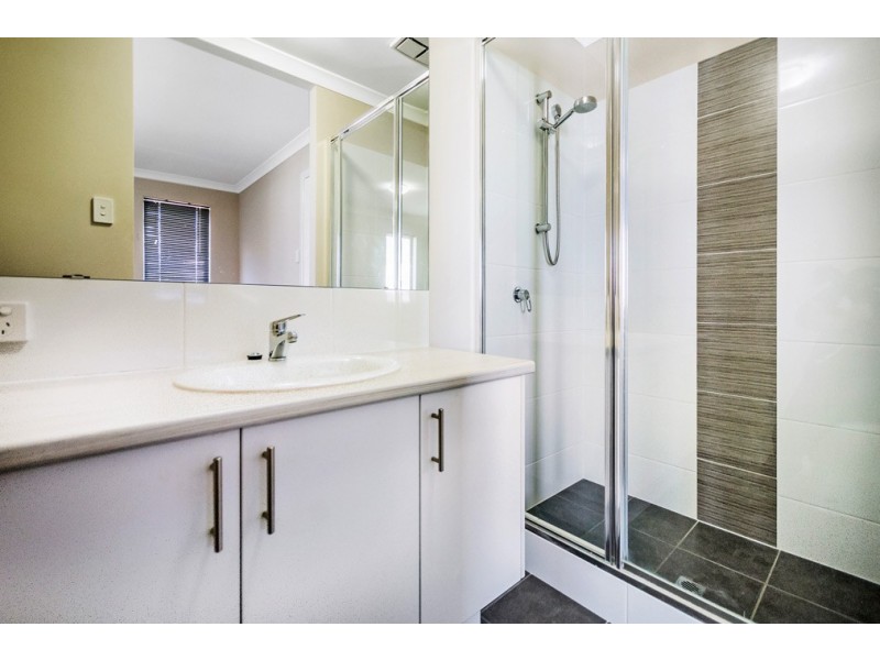 13 Bynder Lane, Medina WA 6167