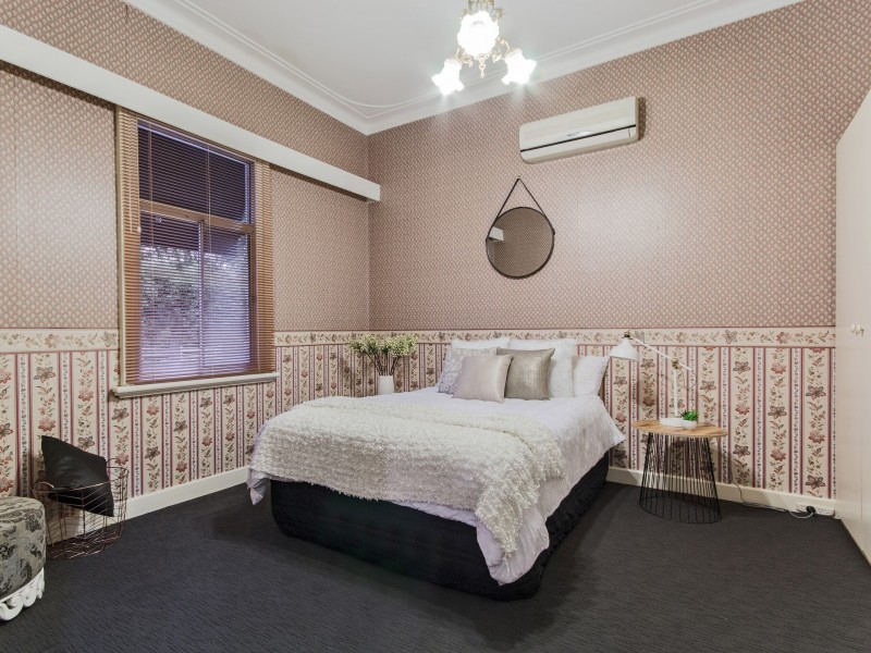 33 McMillan Street, Victoria Park WA 6100