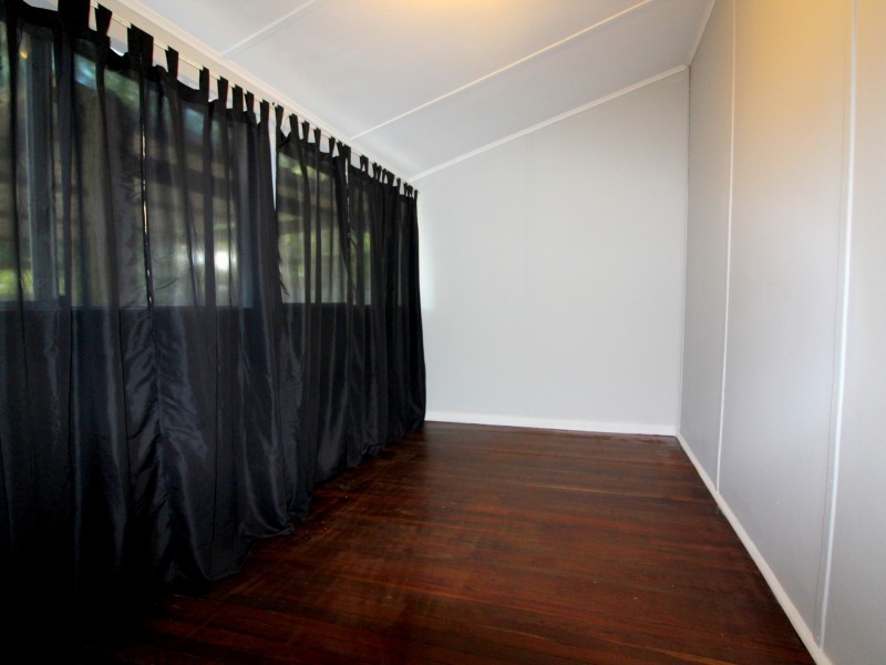 14 Sharman Street, Medina WA 6167