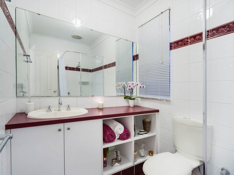 8 Abingdon Crescent, Wellard WA 6170