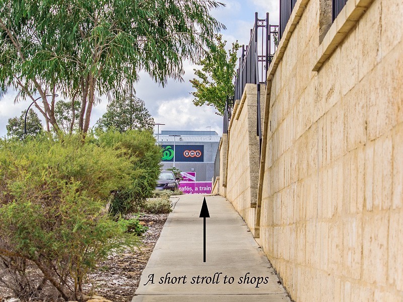 11 Petersfield Lane, Wellard WA 6170