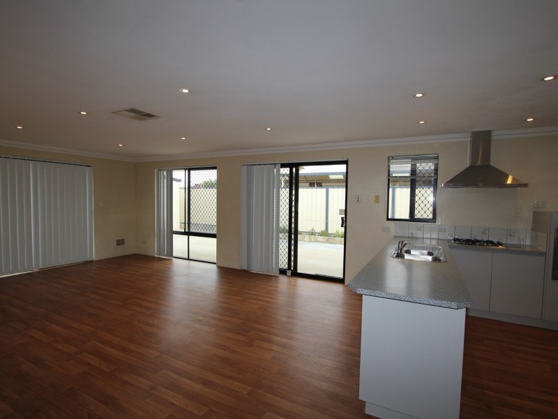 27 Wimbledon Street, Bertram WA 6167