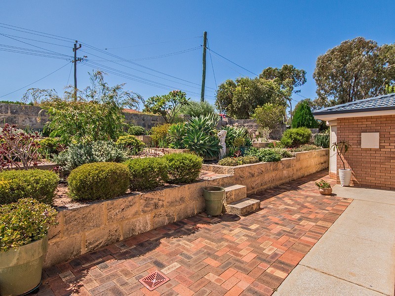 56 Tunnicliffe Street, Parmelia WA 6167