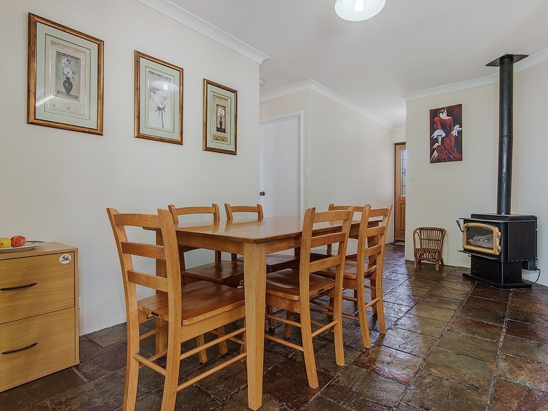 56 Tunnicliffe Street, Parmelia WA 6167