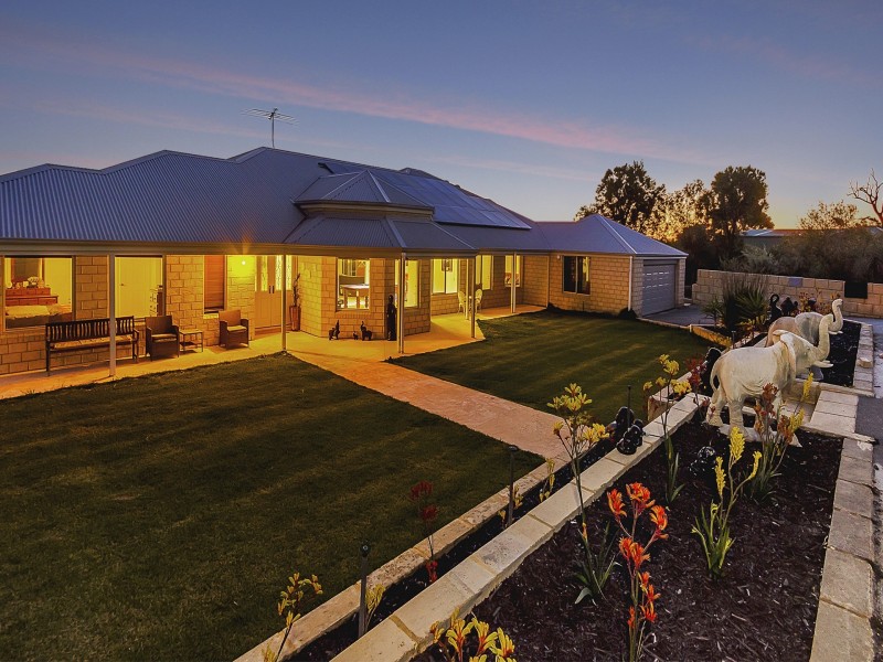 10 Balka Court, Wellard WA 6170