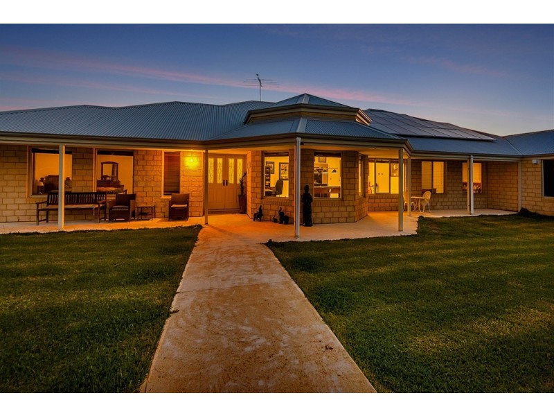 10 Balka Court, Wellard WA 6170
